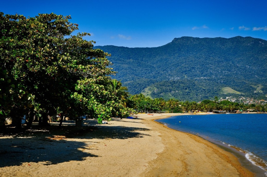Trecho de praia em São Paulo